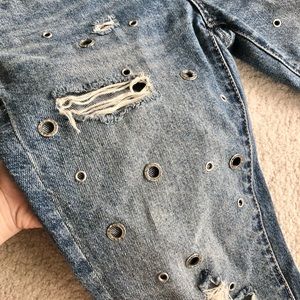 BLANK NYC Grommet Detailed Jeans